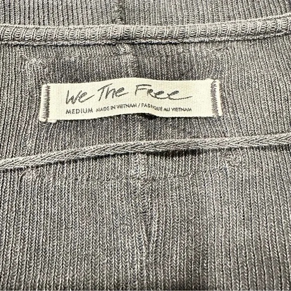 WE THE FREE Black Charcoal Ribbed Layer Up Long Sleeve Tee SZ Medium Grunge - Picture 2 of 10